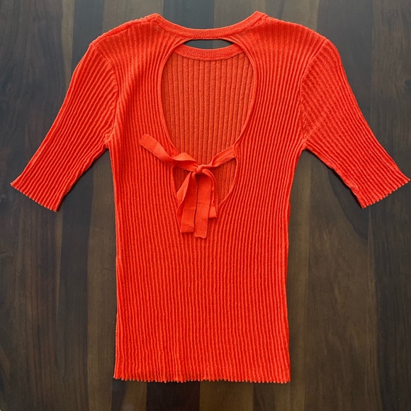 ZARA Orange/Red Open Back Shirt - Picture 2 of 2